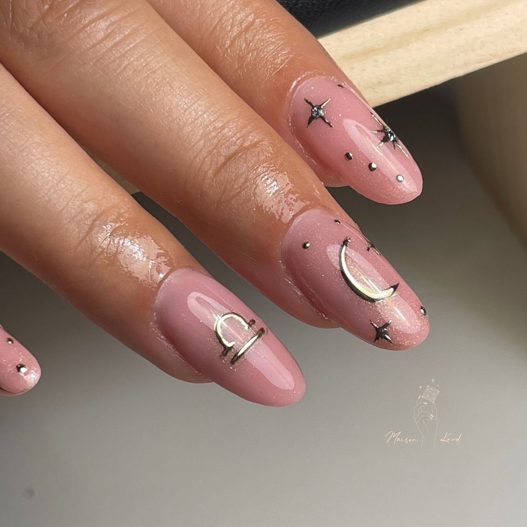 libra oval-shaped nails