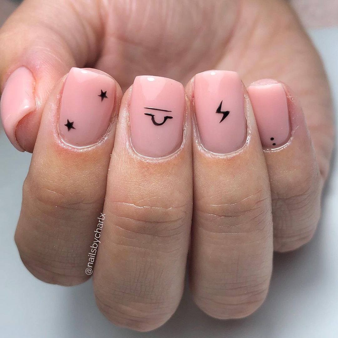 minimalistic libra nails