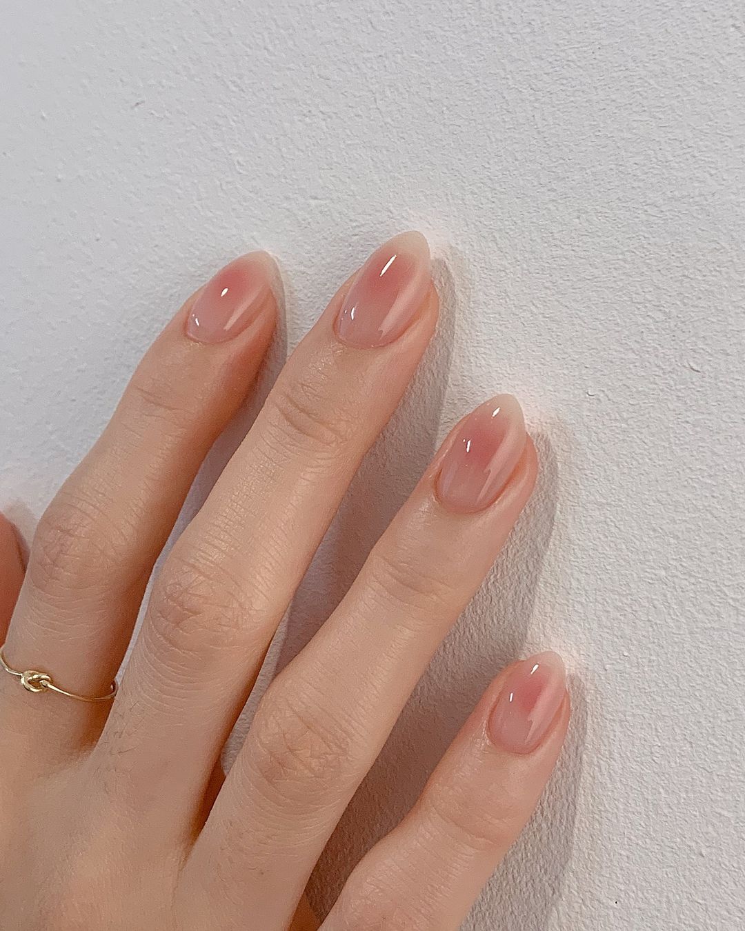 ongles en gel avec cœur ombré