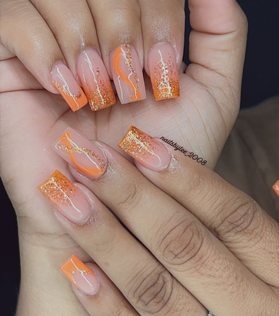 conjunto de unhas acrílicas laranja outono