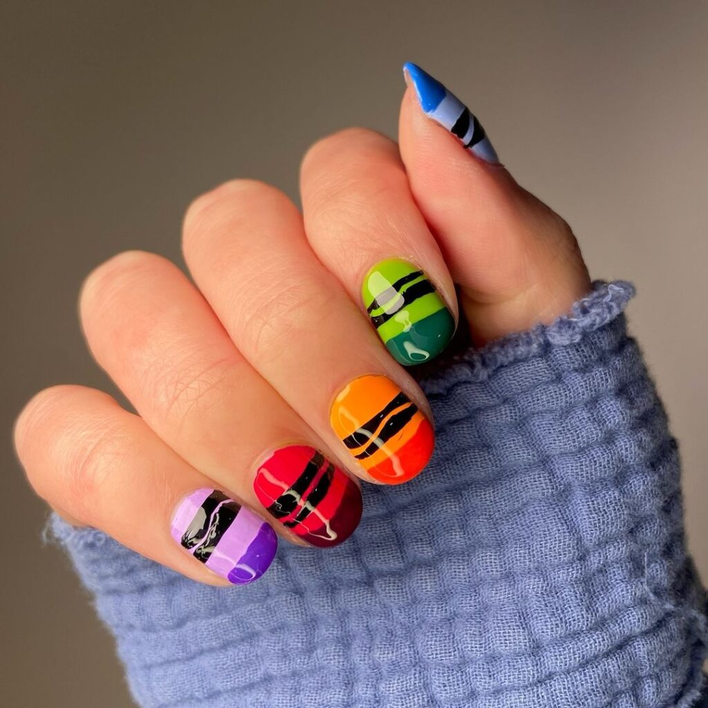 Round Rainbow Nails