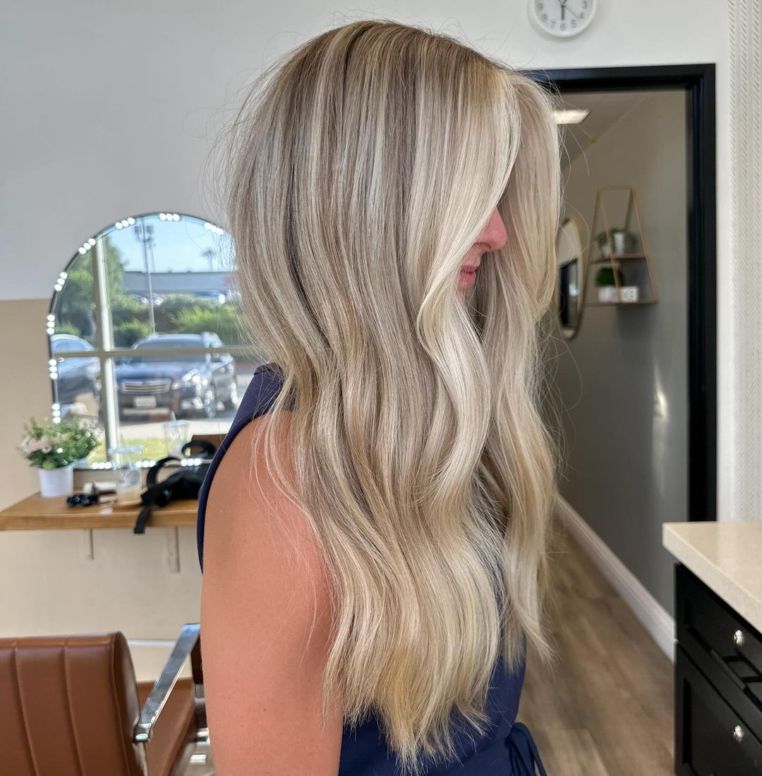 scandinavian balayage hair