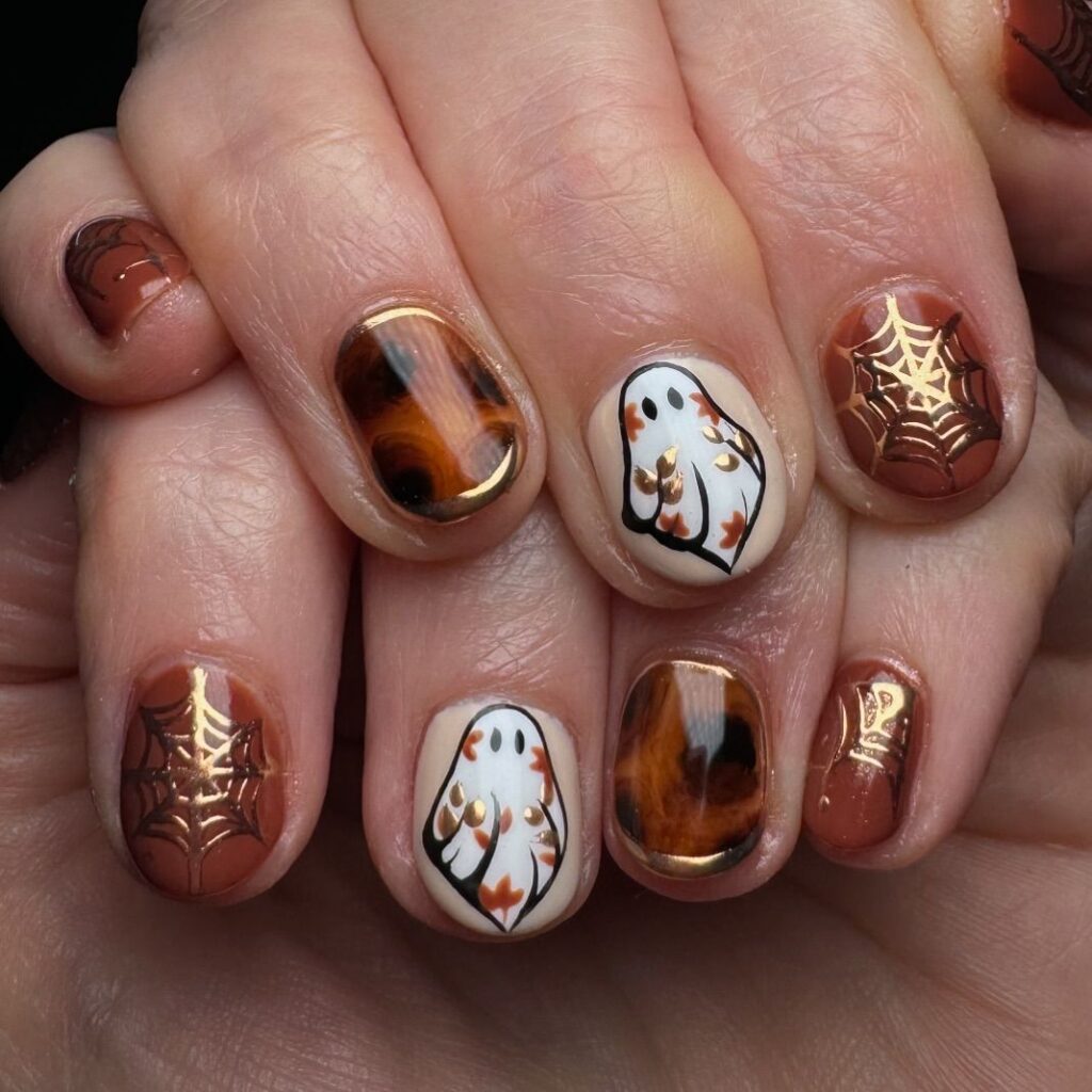 spider web brown and gold mani