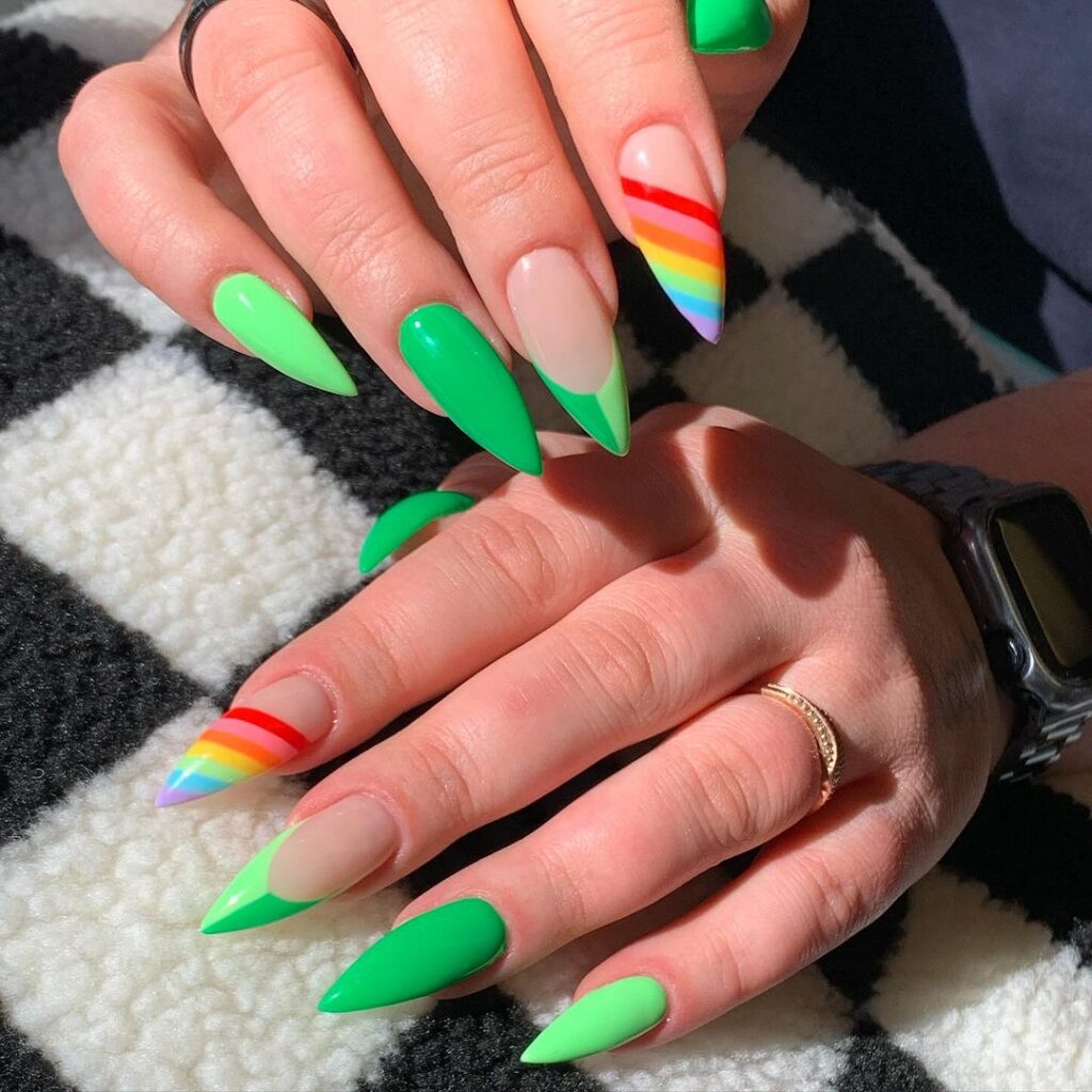 Ongles arc-en-ciel de la Saint-Patrick