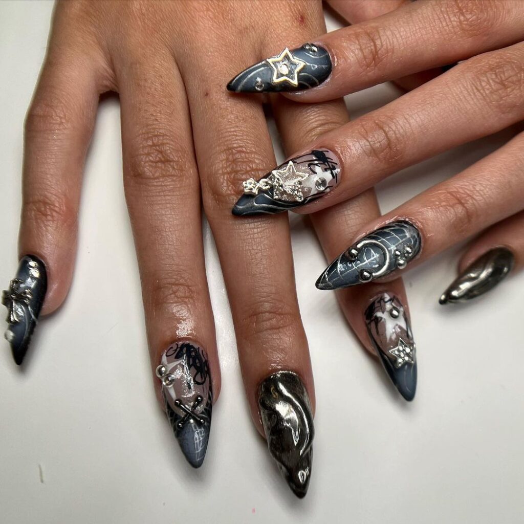 Stiletto Junk Nails