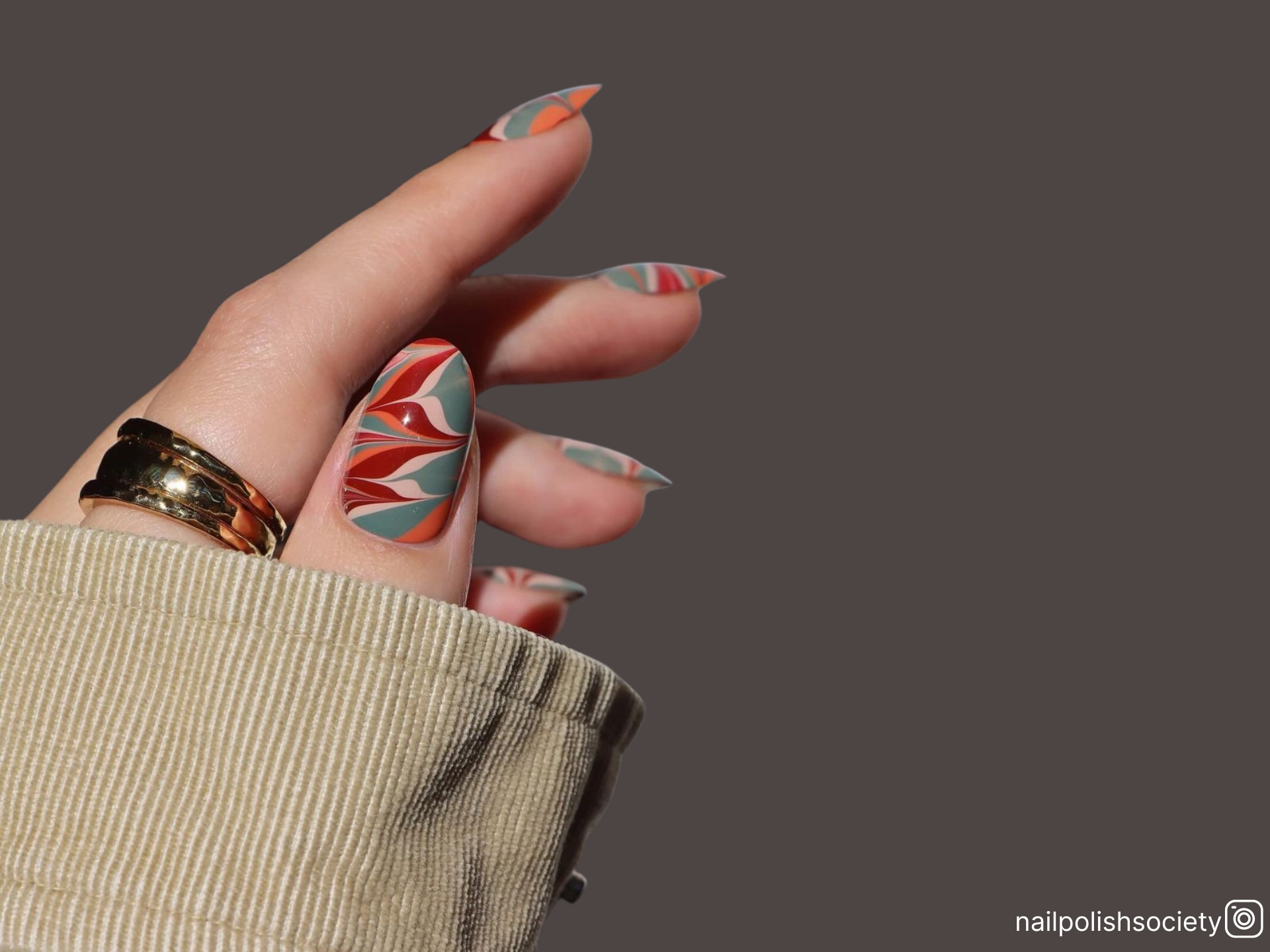 Les ongles de Thanksgiving