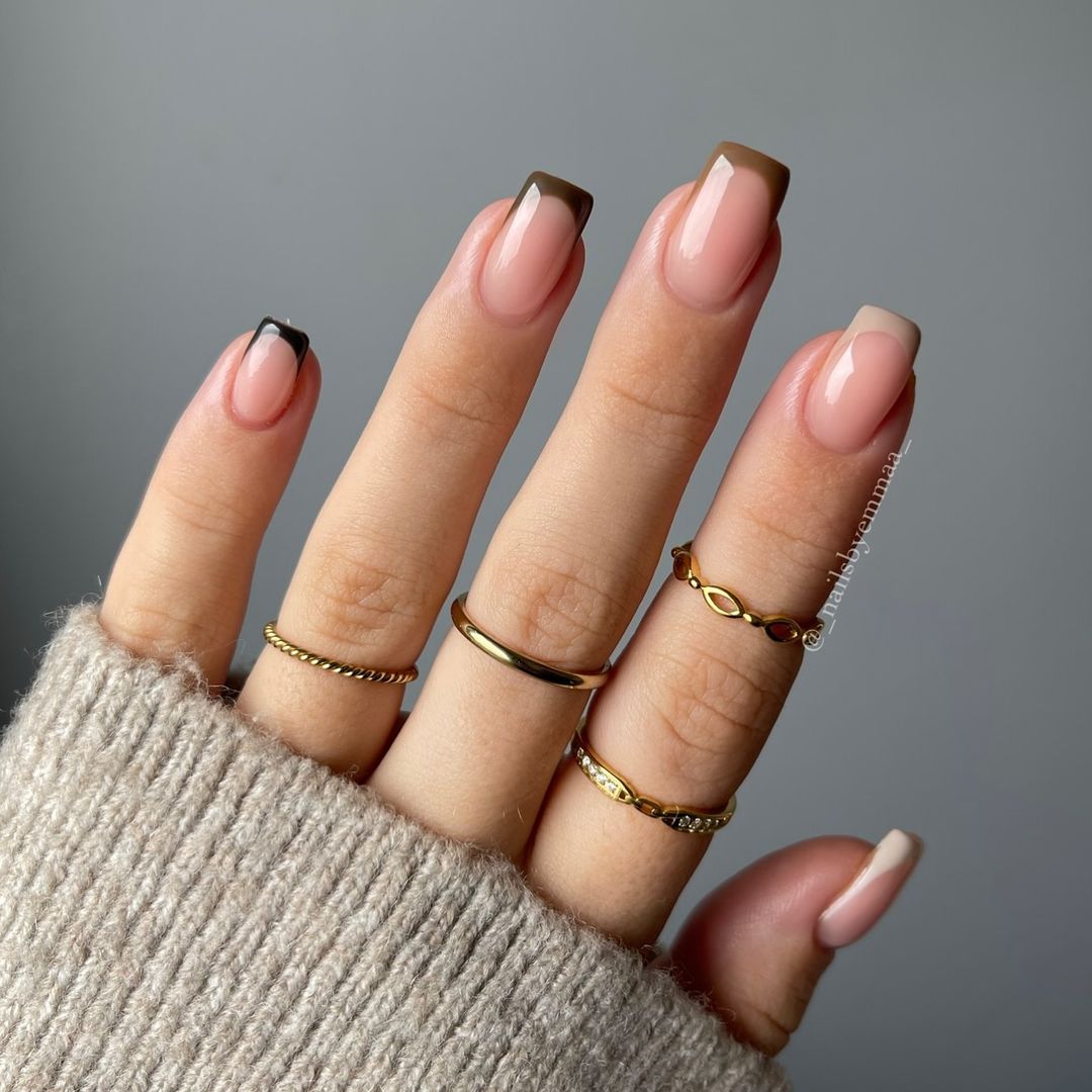 tips in earth minimalist nails