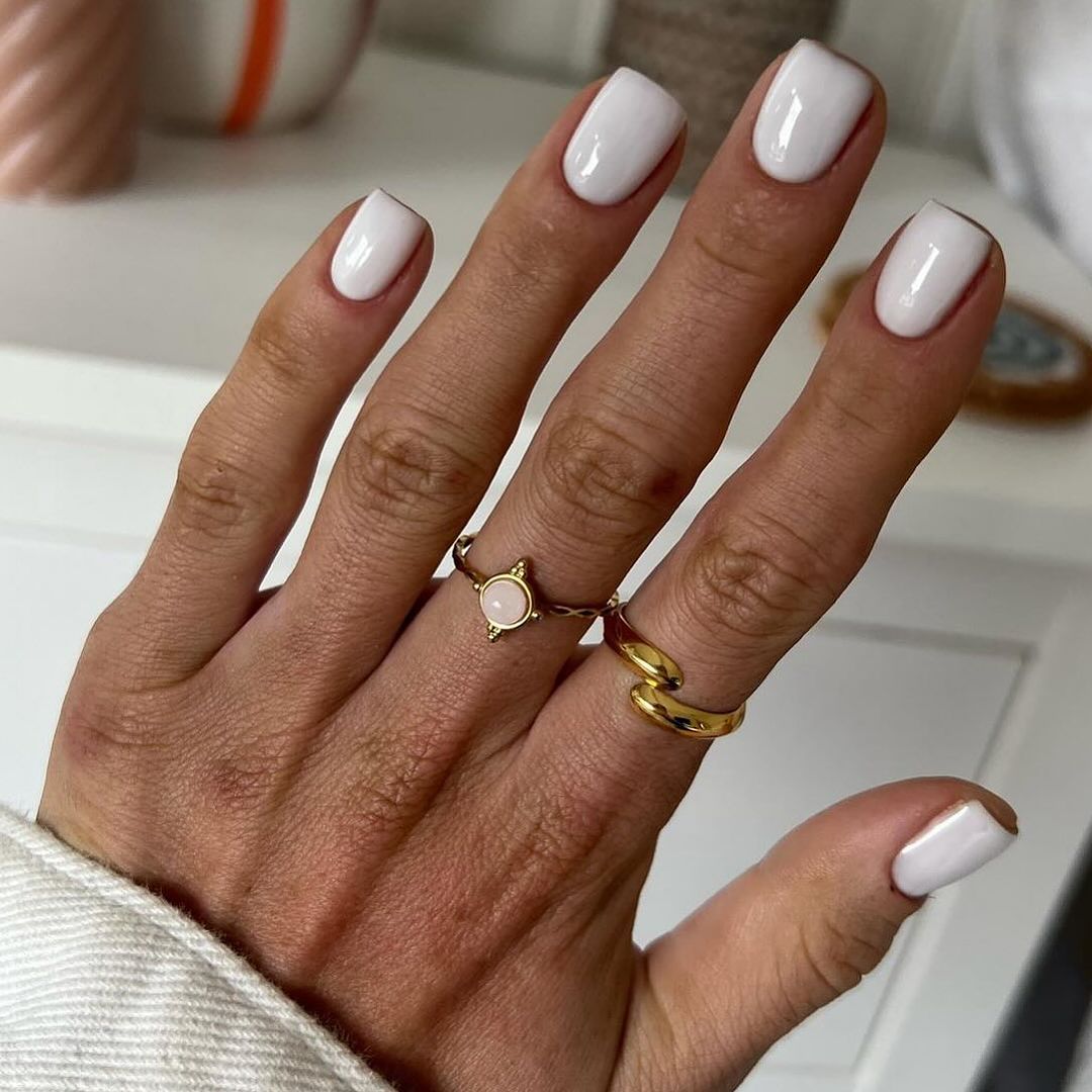 white to go trendy gel nails