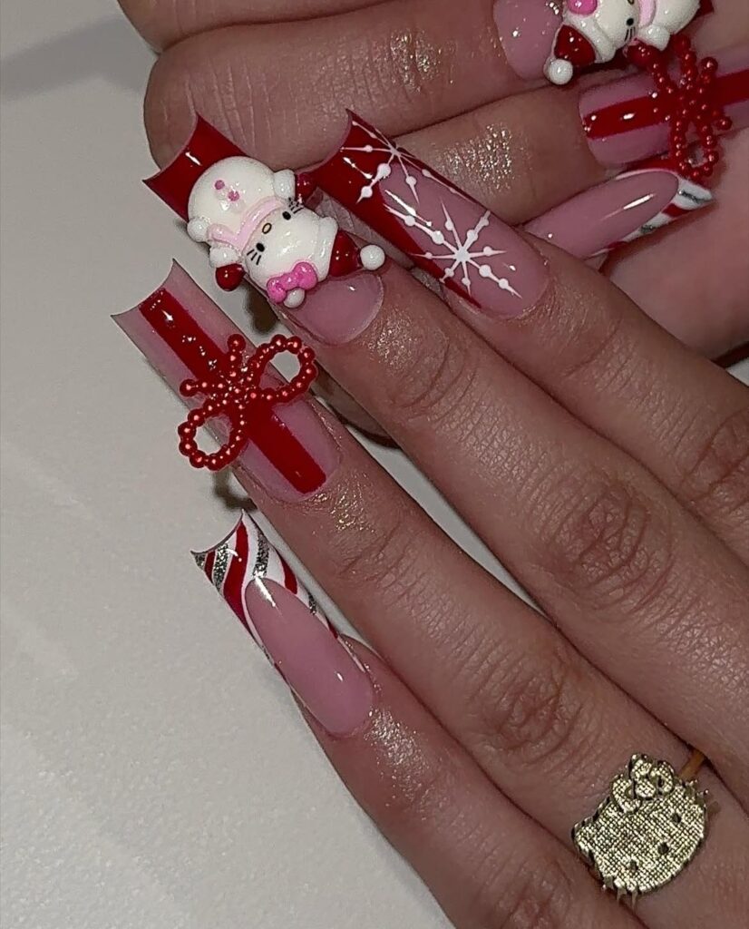 Uñas de Navidad Hello Kitty