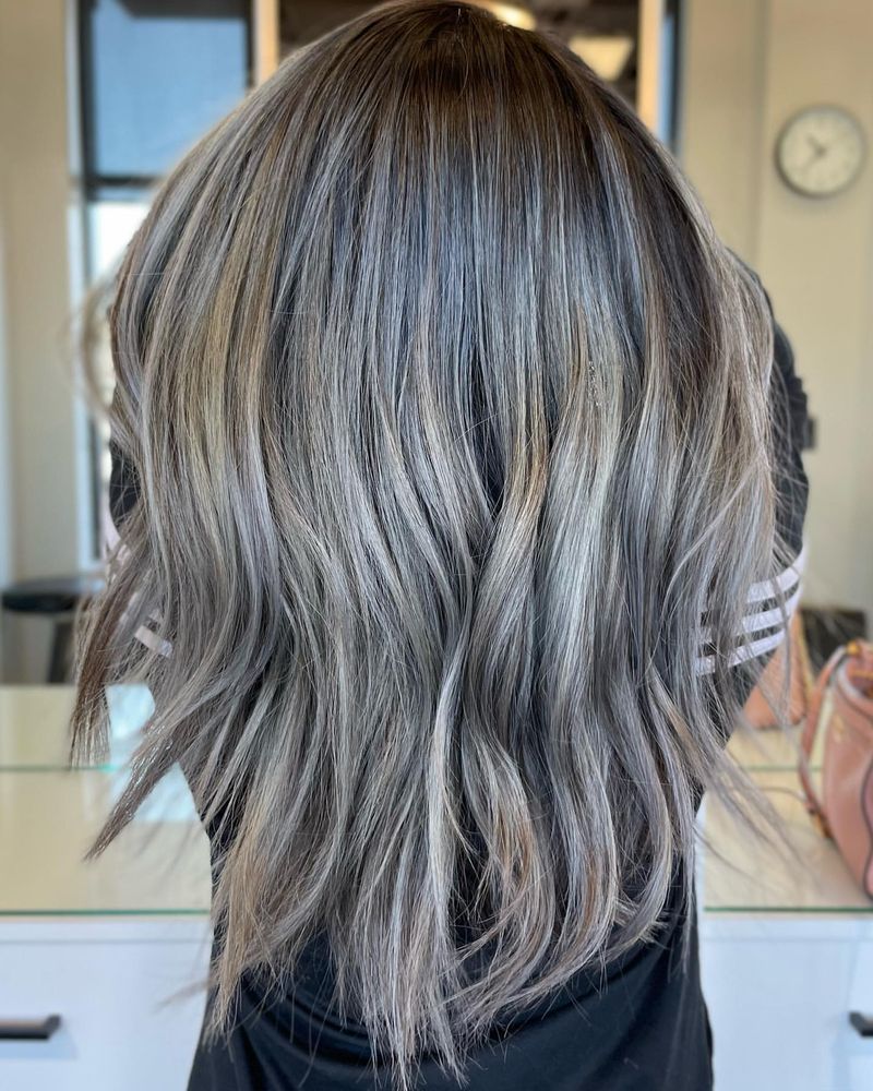 Loiro cinzento Balayage