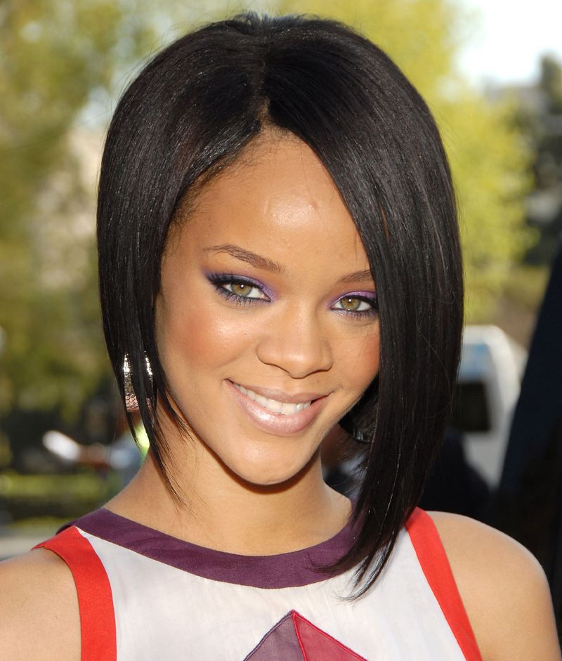 39 Iconic Rihanna Hairstyles Through The Years