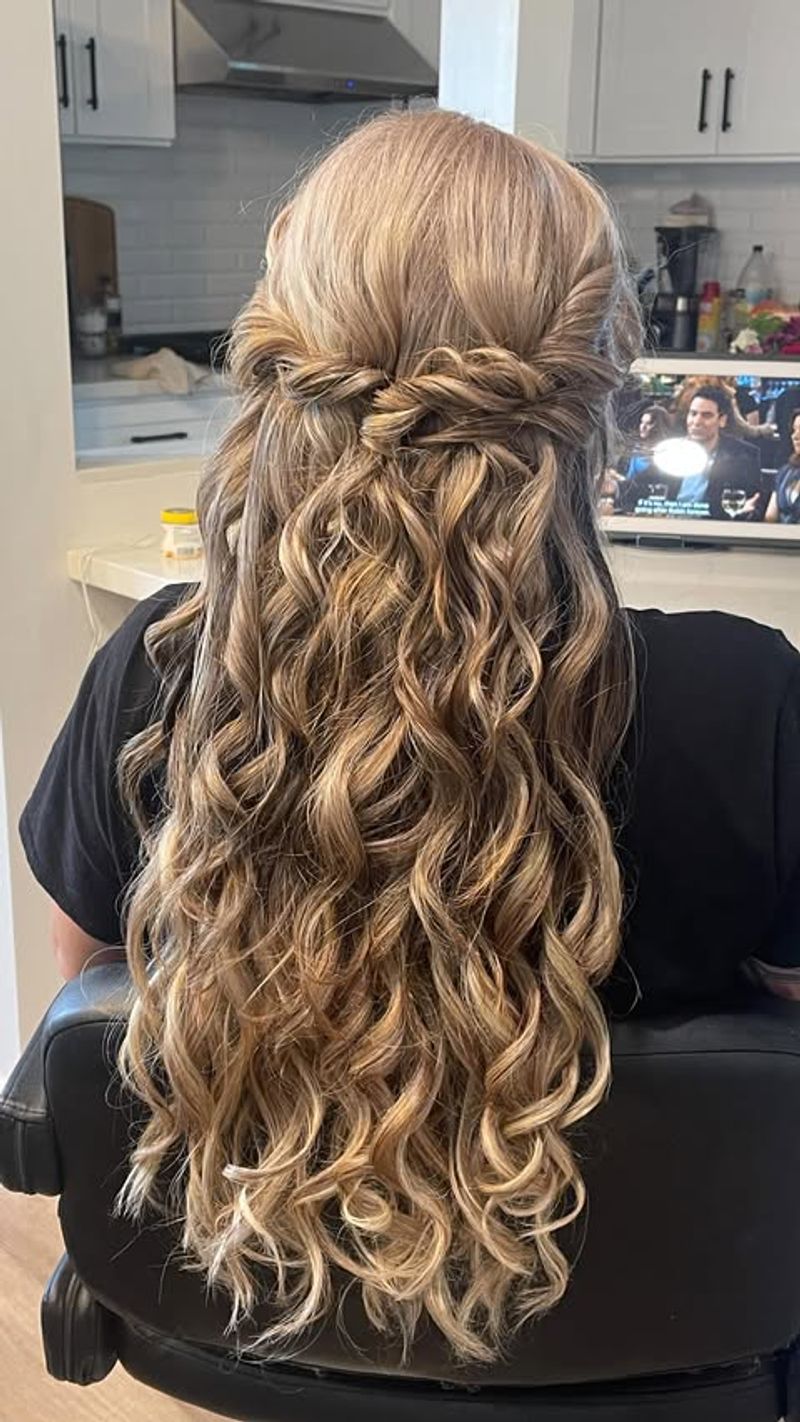 Cascading Curls