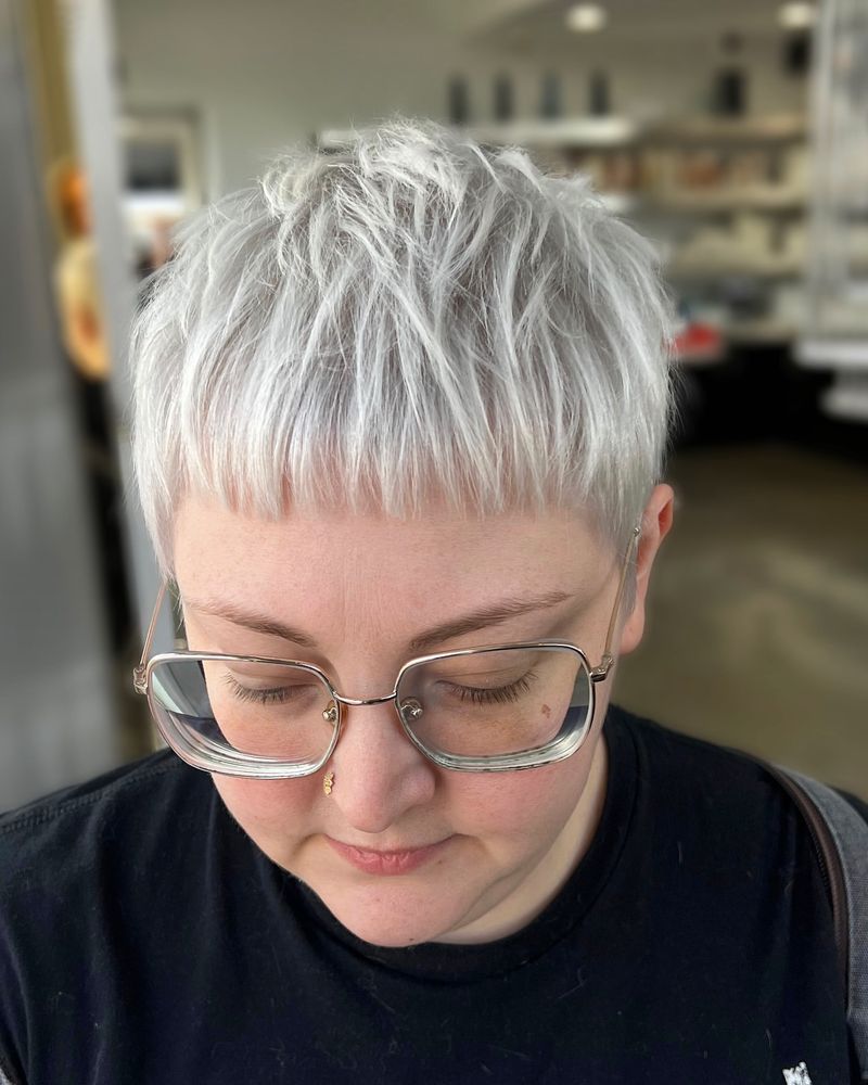 Choppy Pixie with Graphite Strands