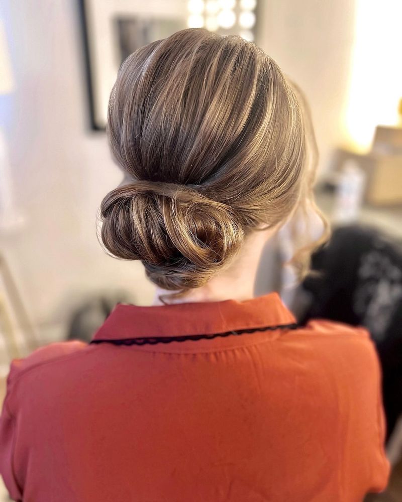 Fifties Elegant Updo