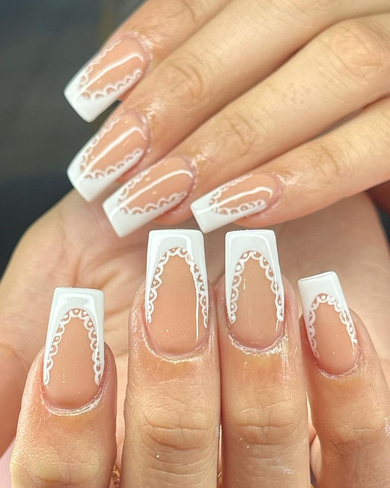 Unhas com efeito renda