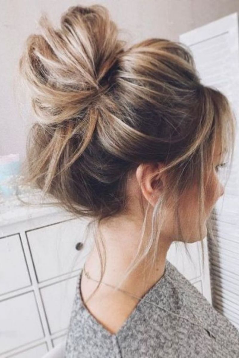 Messy Bun