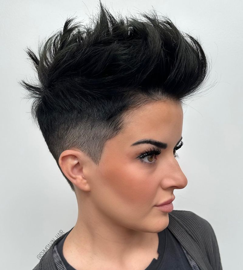 Pixie con sfumatura undercut