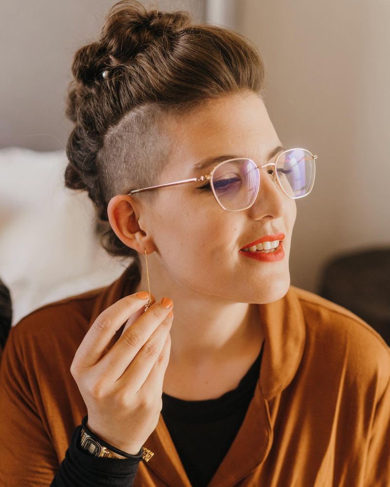 Pompadour Bun