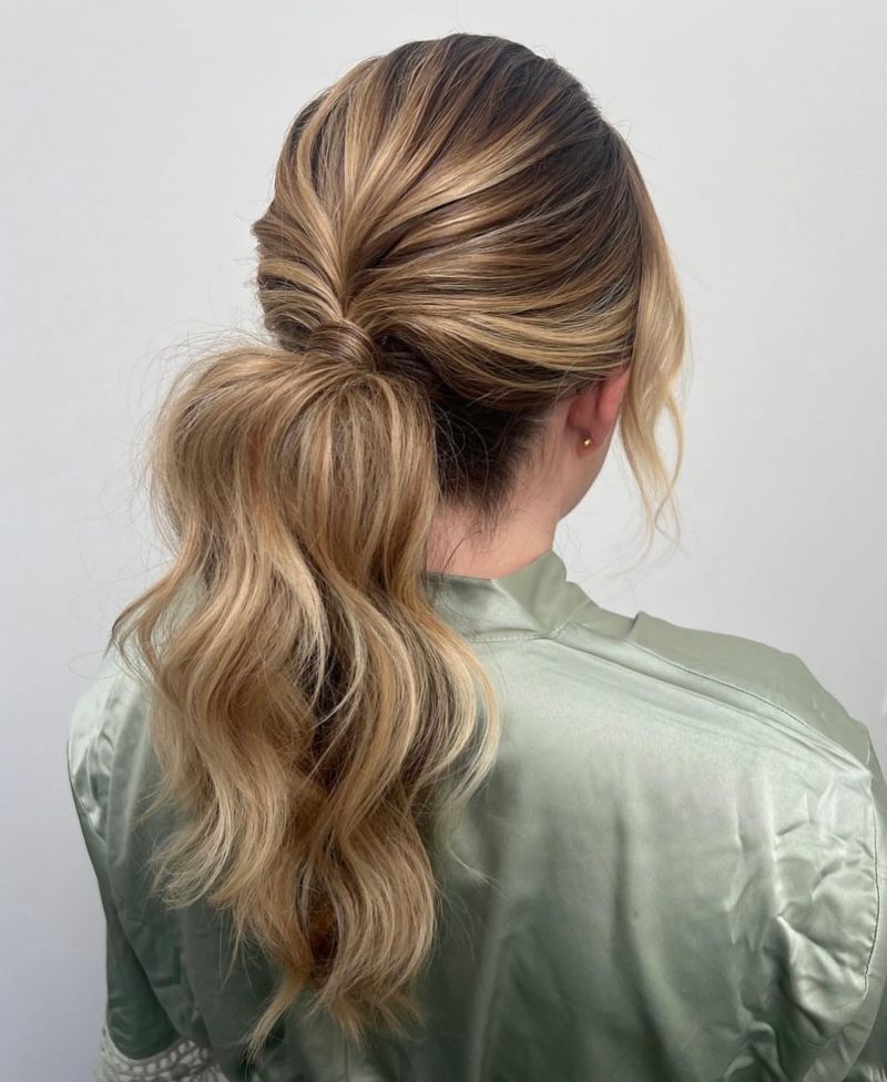 Ponytail with a Twist