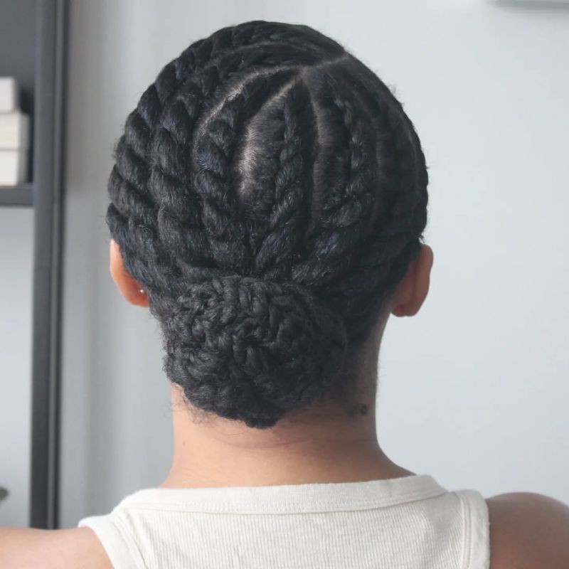 Penteado baixo Twist Loc