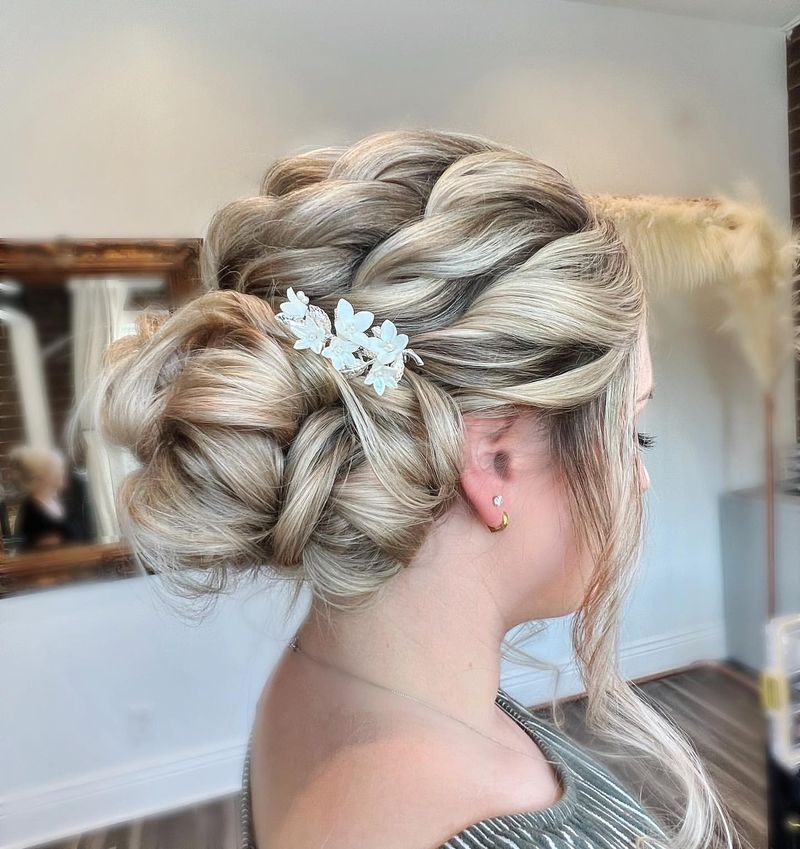 Twisted Halo Bun