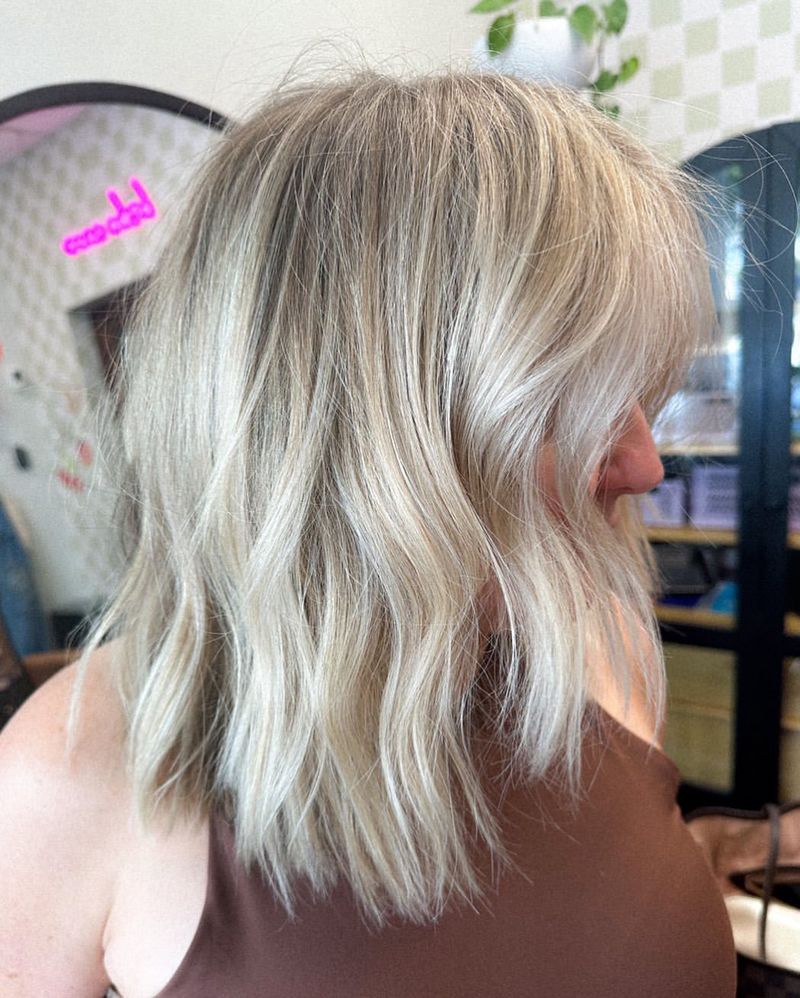 Wavy Lob with Highlights