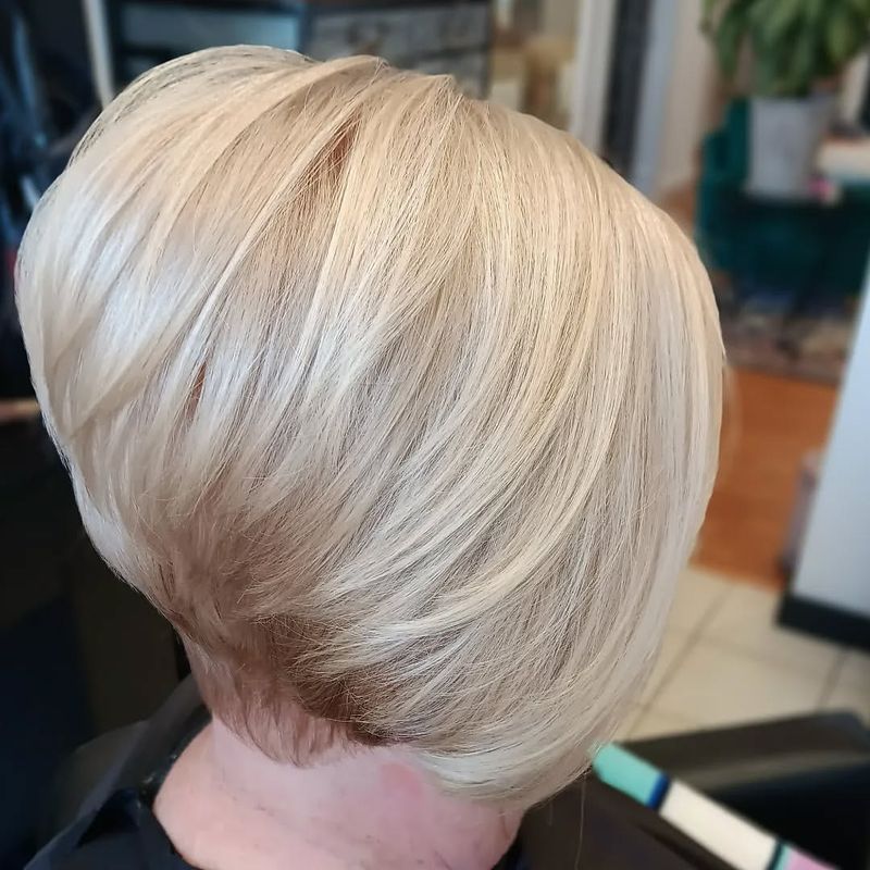 Asymmetrical Bob