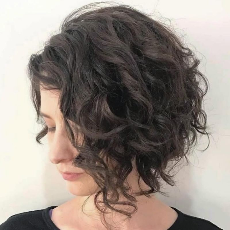 Asymmetrical Curls