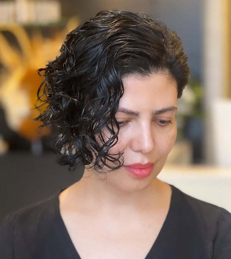 Asymmetrical Curly Cut