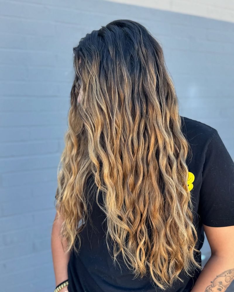 Beachy Curly Texture