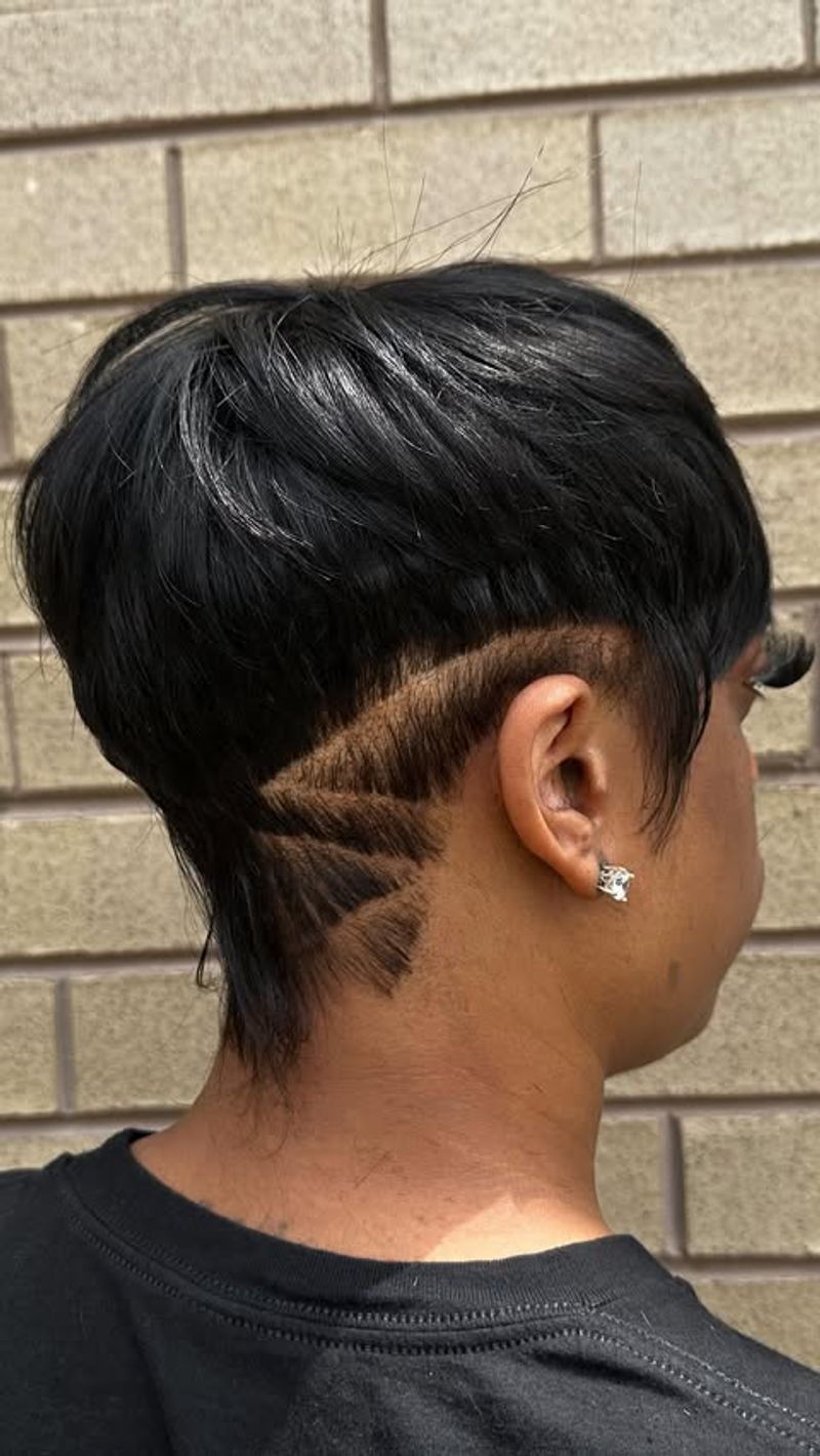 Undercut spigoloso con parte laterale