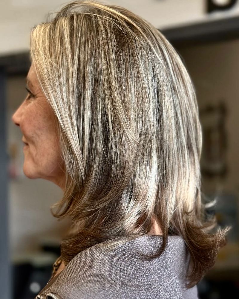 Layered Bob with Highlights