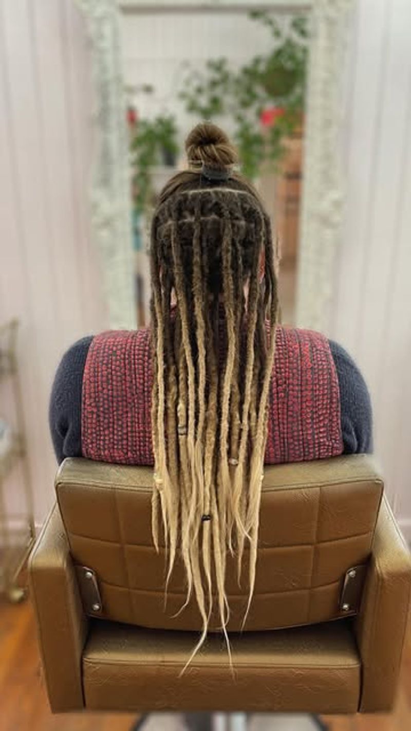 Layered Freeform Dreads