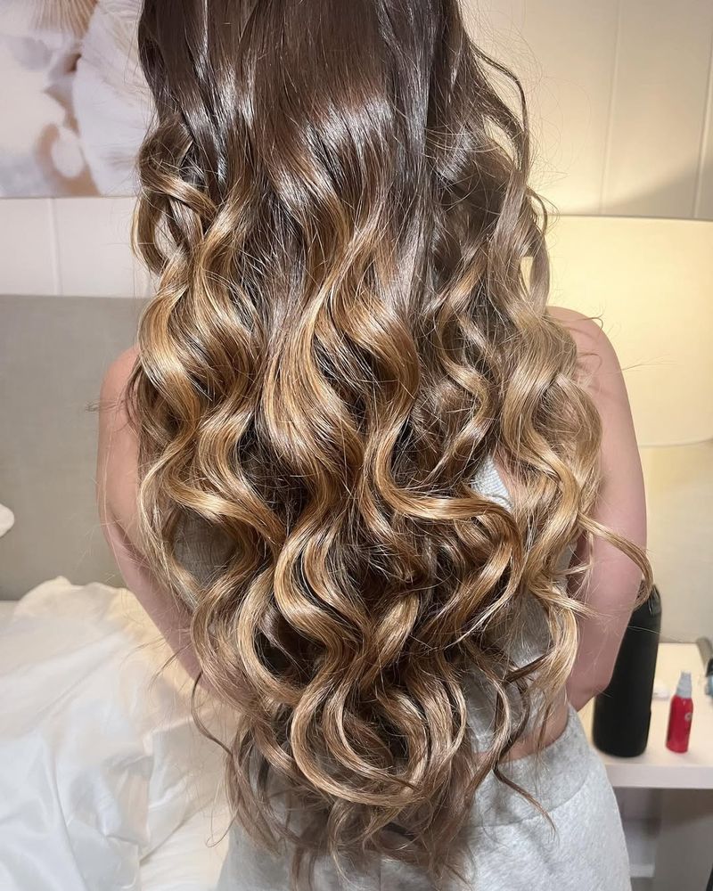 Loose Bohemian Waves