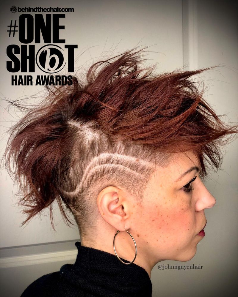 Undercut Pixie scompigliato