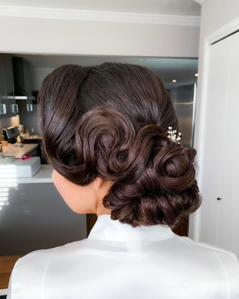 Retro Waves Updo