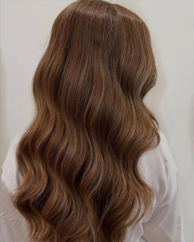 Romantic Loose Waves