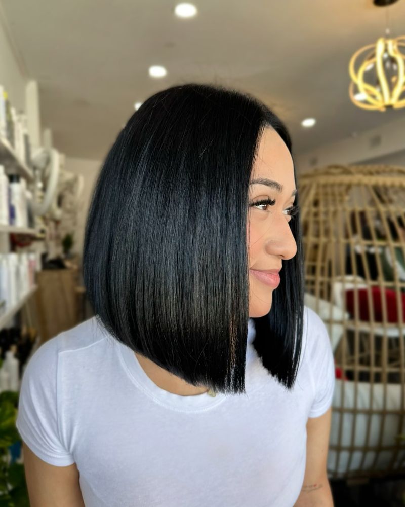 Elegante A-Line Bob