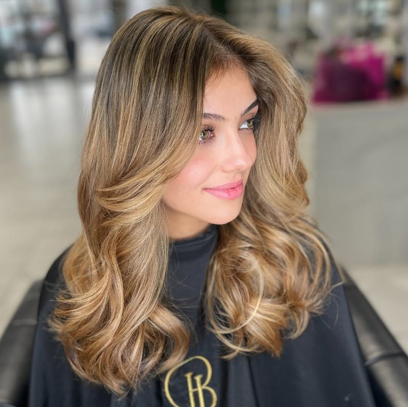 Soft Curls with Highlights