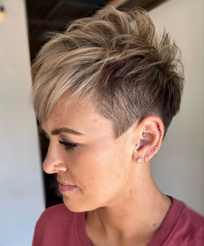 Pixie texturado com corte inferior