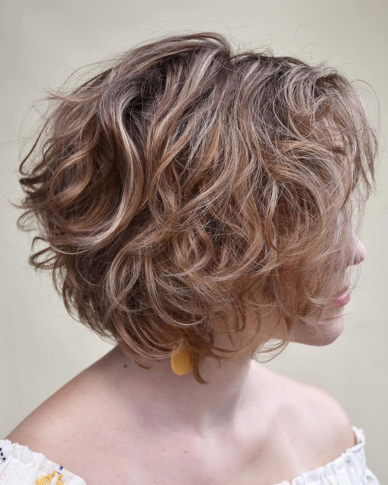 Textured Waves Bob