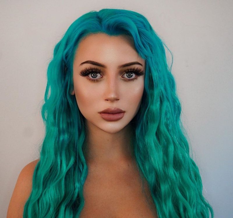 Turquoise Wave