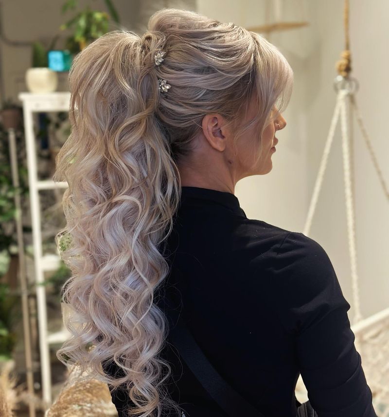 Voluminous Curly Ponytail