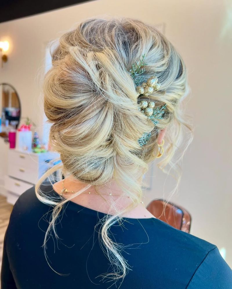 Classic Low Bun