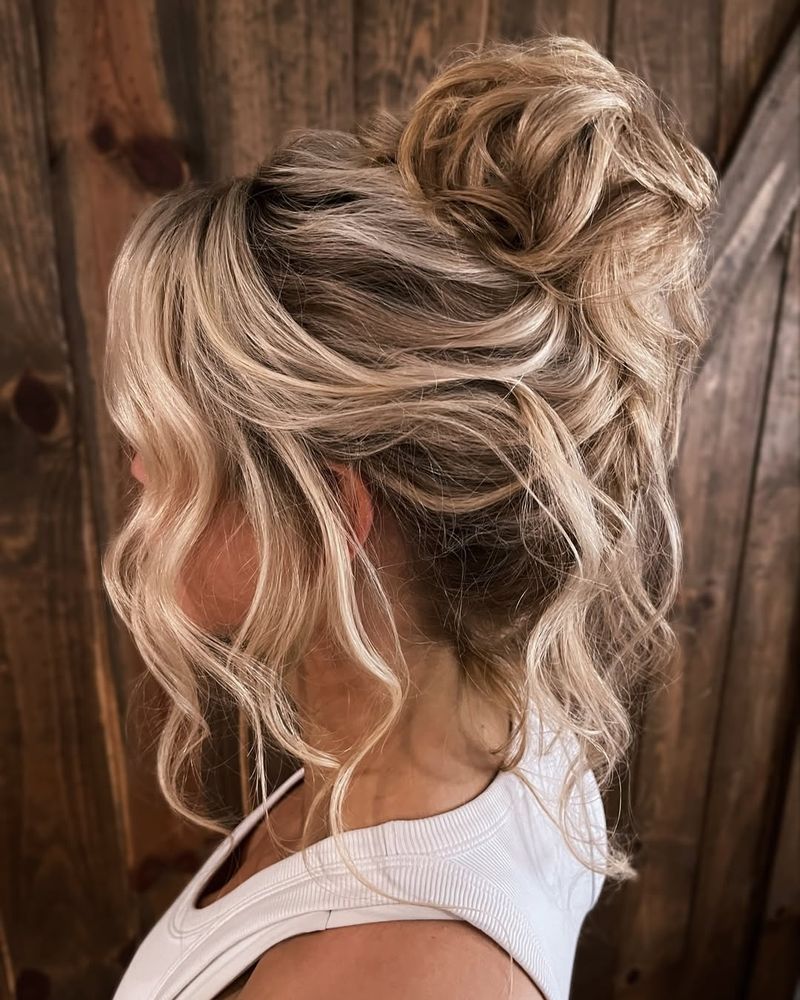 Messy Bun with Highlights