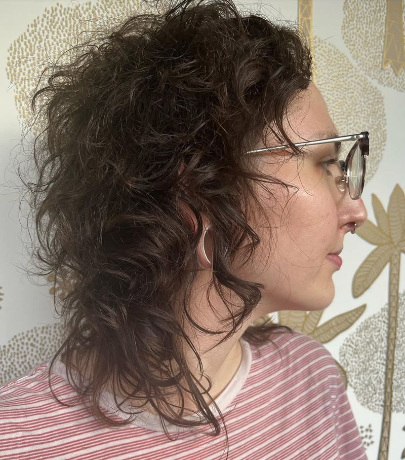 Curly Hair with Feathered Layers