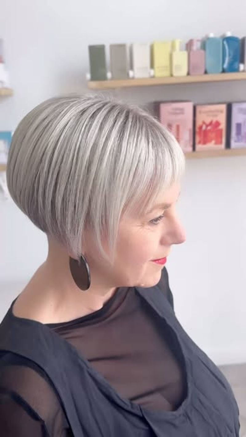 Flat, One-Length Bob