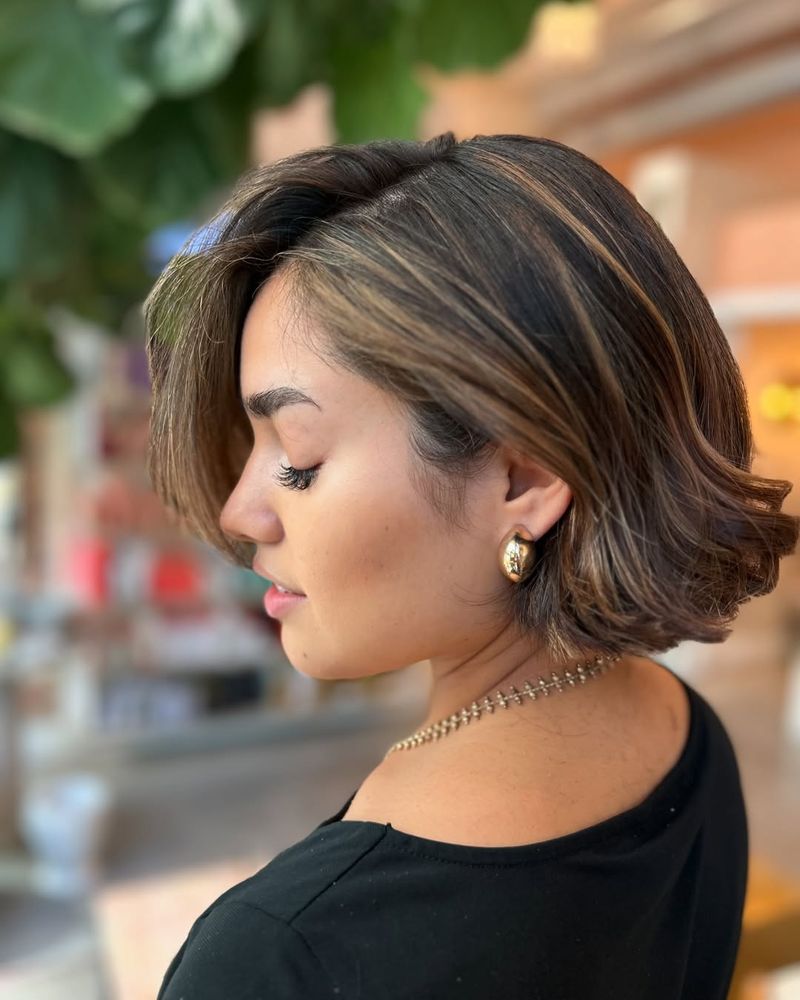 Layered Bob with Highlights