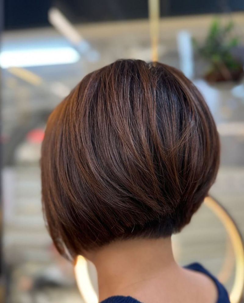 Inverted Bob with Edgy Layers