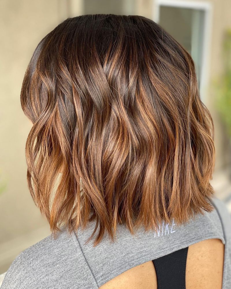 Lob despeinado con balayage